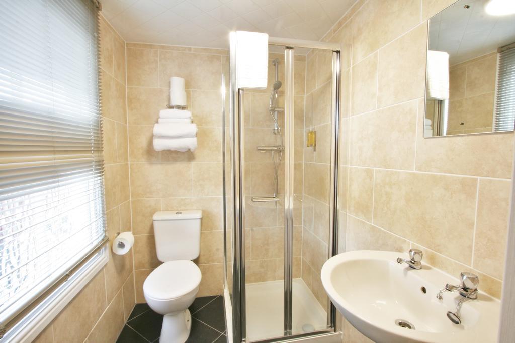 Central Hotel Cheltenham By Roomsbooked Zewnętrze zdjęcie