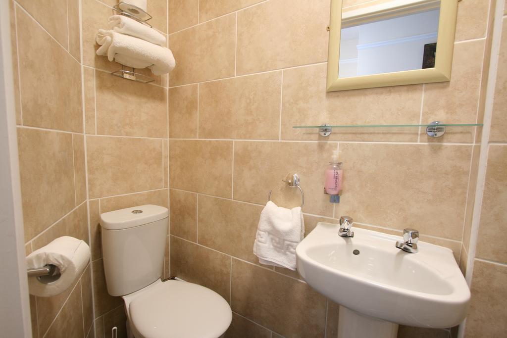 Central Hotel Cheltenham By Roomsbooked Zewnętrze zdjęcie
