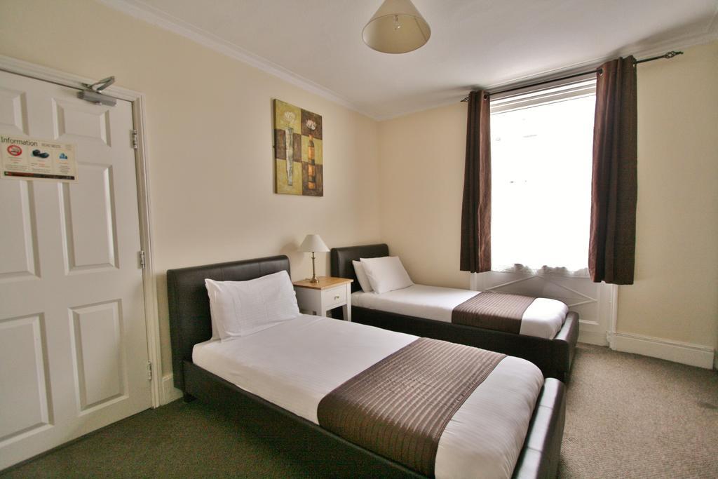 Central Hotel Cheltenham By Roomsbooked Pokój zdjęcie